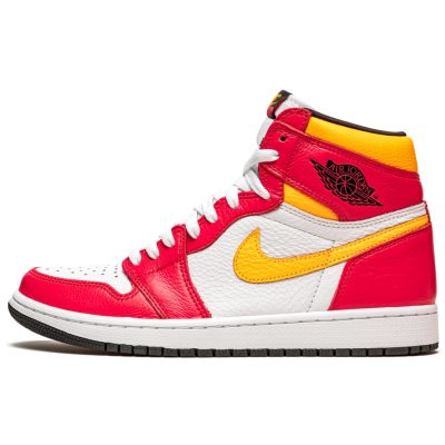 AIR JORDAN 1 High "Light Fusion Red"