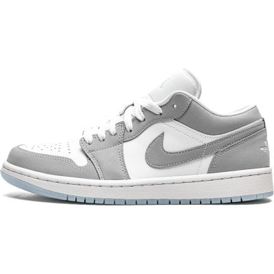 AIR JORDAN 1 Low "Photon Dust"