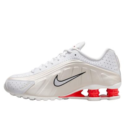 NIKE SHOX R4 «Beige White Red»