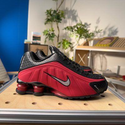 SHOX R4 «Red Black»