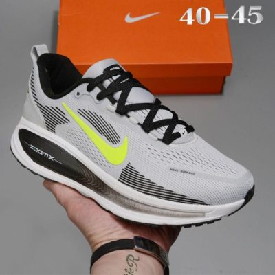 NIKE VOMERO 18 «Gray»