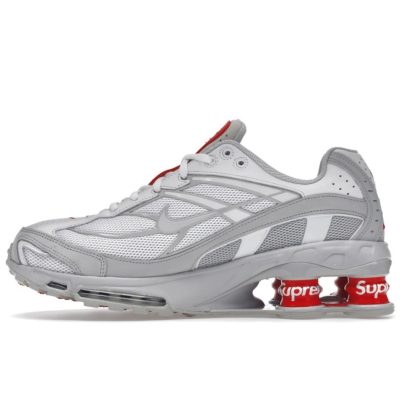 NIKE SHOX R4 x SUPREME «White»
