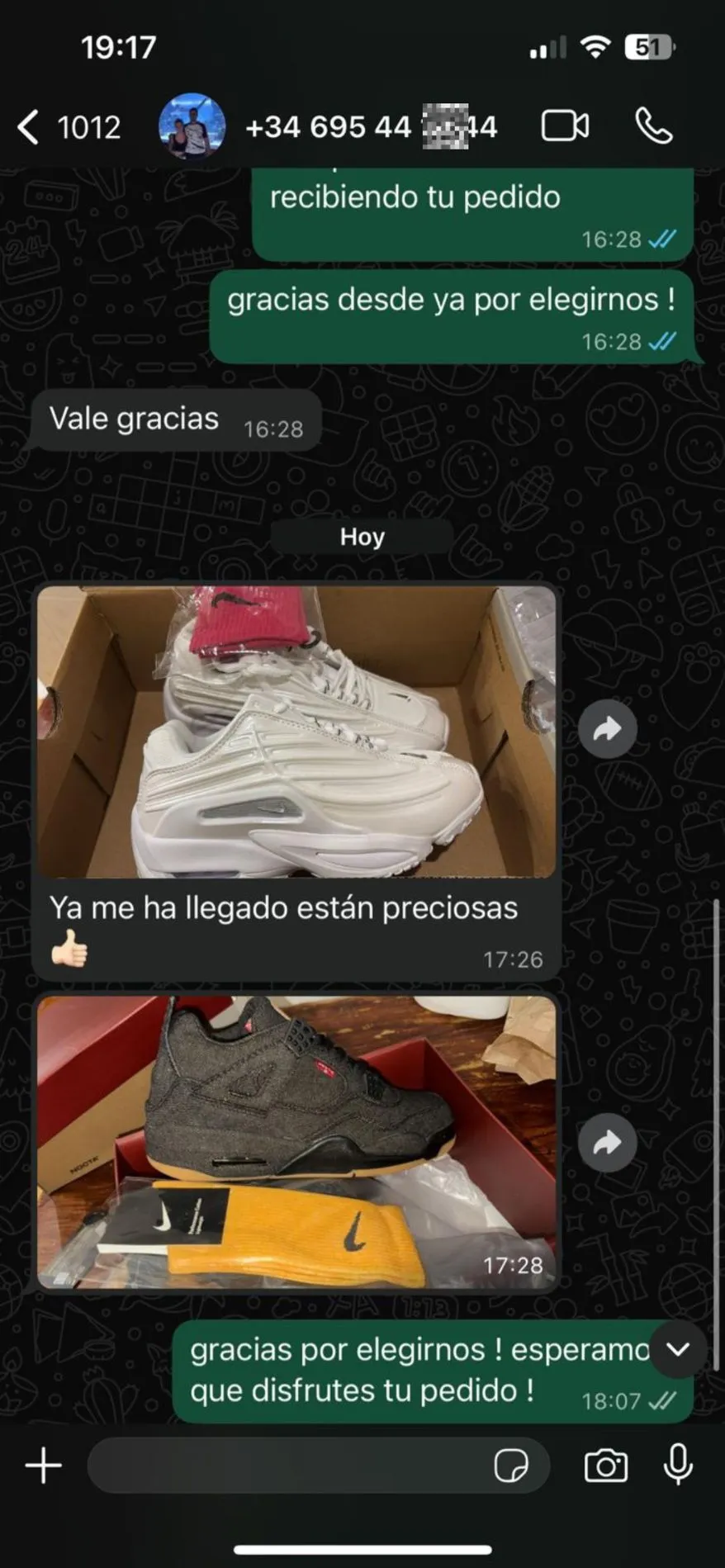 Conversación de cliente confirmando la entrega (13)